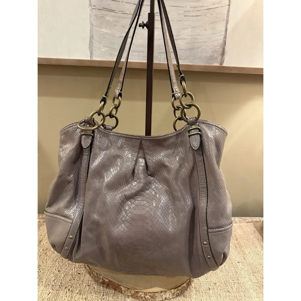 Coach Gray snakeskin Leather Embossed Triple Section Shoulder Bag‎ Purse 16834